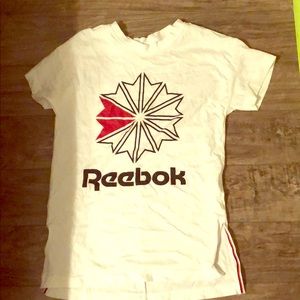Reebok women short sleeved top size small.